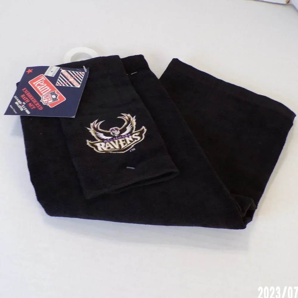 VINTAGE FIRST ROW NFL TEAM BALTIMORE RAVENS (2) PIECE EMBROIDERED BATH TOWEL SET
